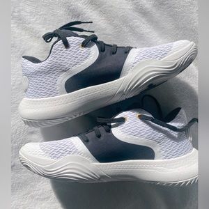 Under armour basketball shoes